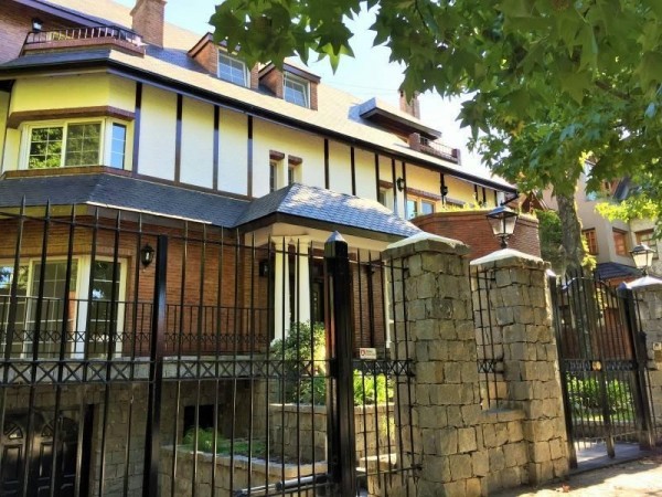 CASA EN MARTINEZ 