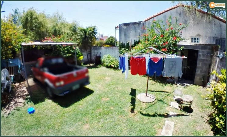 Casa con 3 dormitorios en Paso del Rey sur.
