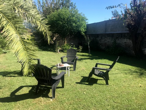Chalet con 4 dormitorios en Moreno Sur