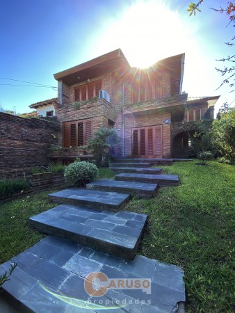 Moderna Casa con 3 dormitorios en Terravista