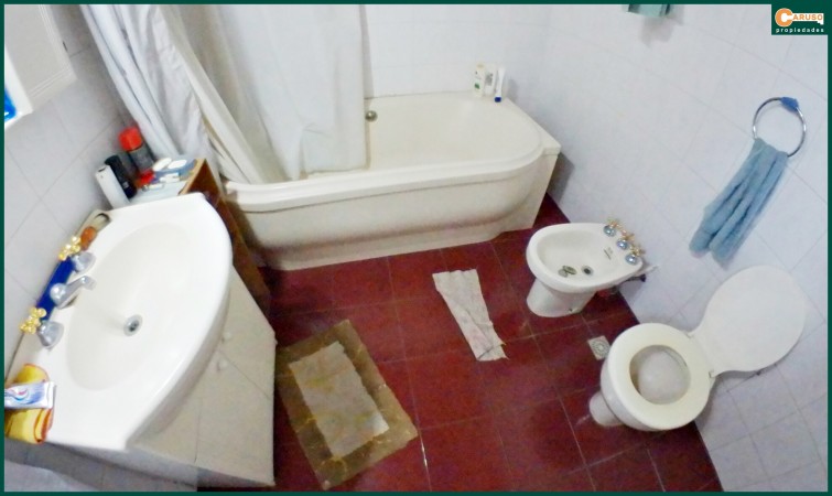 Chalet con 4 dormitorios en Paso del Rey sur