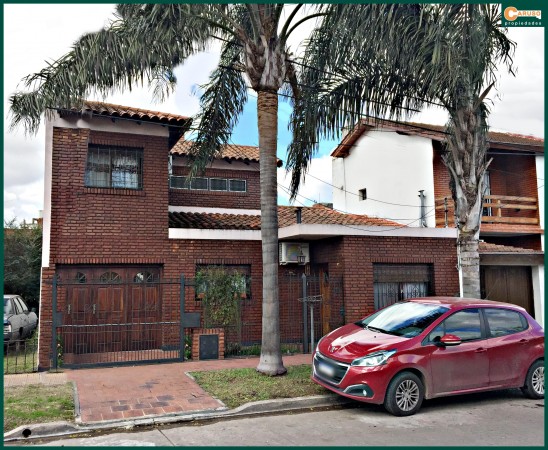 Chalet con 4 dormitorios en Paso del Rey sur