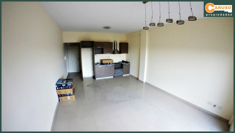 Departamento con 1 dormitorio en Moreno Centro