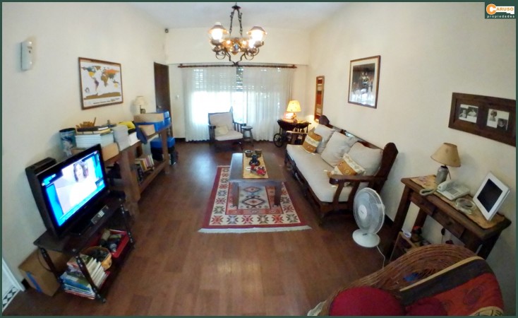 Casa en excelentes condiciones con un dormitorio en Barrio Pompeya, Merlo.