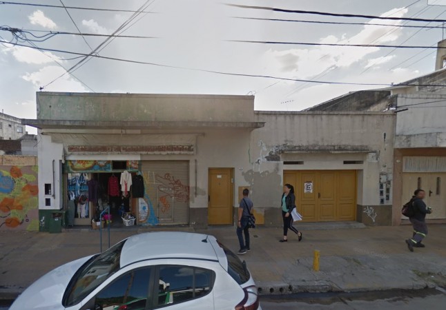 Locales en Paso del Rey centro