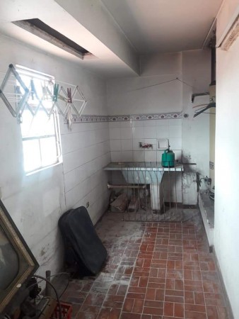 Departamento con 3 dormitorios en Pompeya, sobre Filiberto