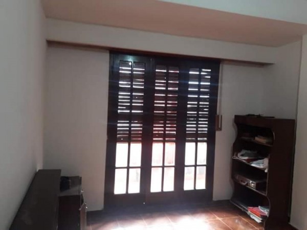 Departamento con 3 dormitorios en Pompeya, sobre Filiberto