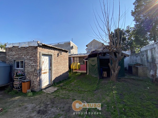 Casa con 2 dormitorios en Moreno sur