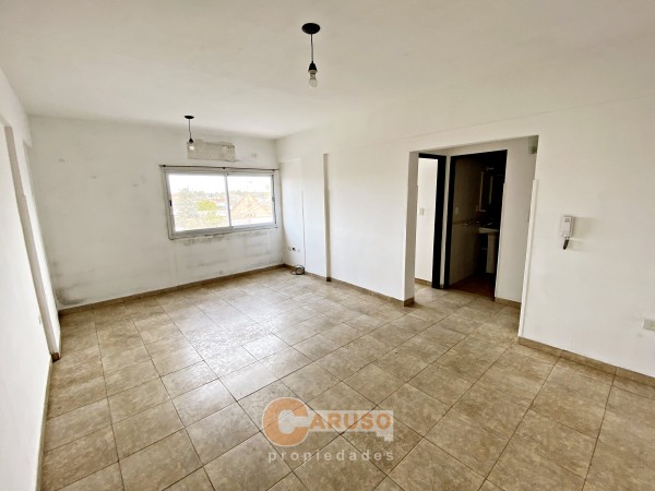 Departamento con 1 dormitorio a metros de la estación de Paso del Rey