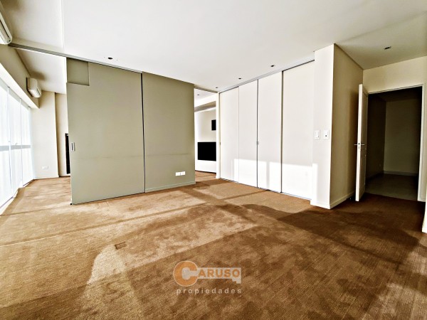 Terrazas del Yacht - Departamento de 271 m2 cubiertos - 331 m2 totales.