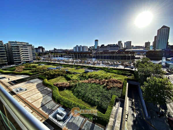 Terrazas del Yacht - Departamento de 271 m2 cubiertos - 331 m2 totales.