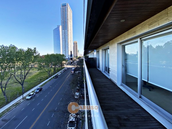 Terrazas del Yacht - Departamento de 271 m2 cubiertos - 331 m2 totales.