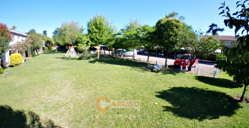 Duplex de 2 dormitorios a 200 mts de Puente Gnecco