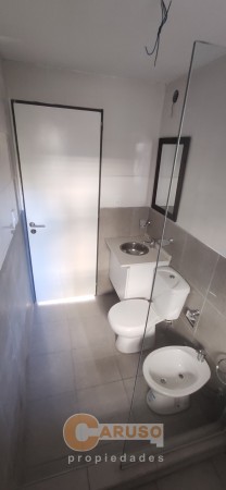Departamento con 1 dormitorio y balcon en Paso del Rey Centro