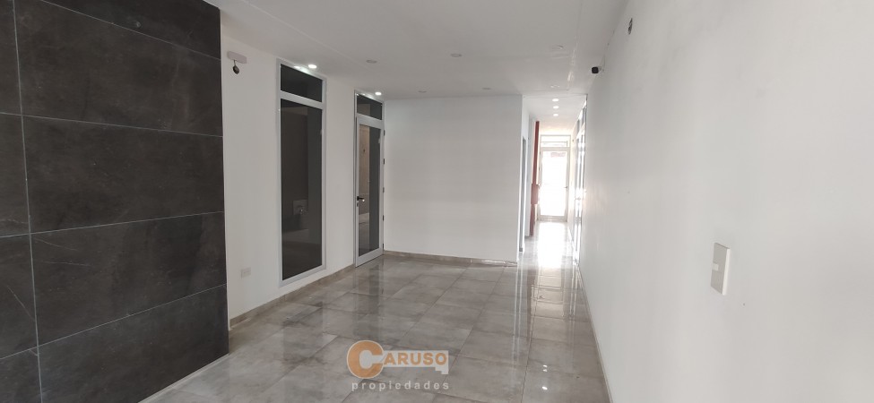 Departamento con 1 dormitorio y balcon en Paso del Rey Centro