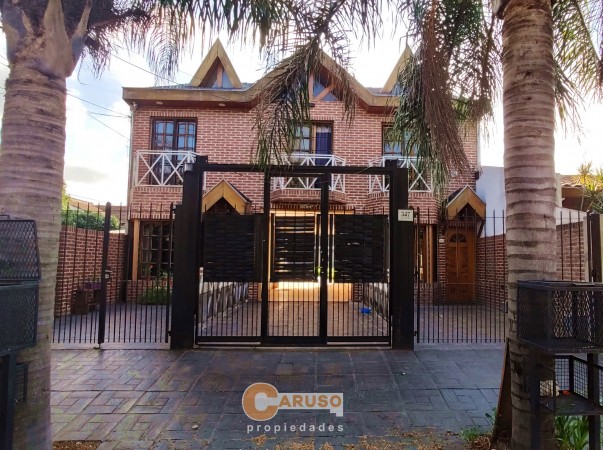 Duplex con 2 dormitorios en Barrio Arca
