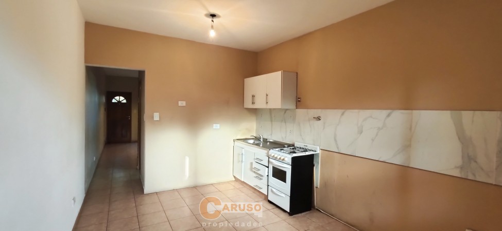 Duplex con 2 dormitorios en Barrio Arca