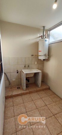 Duplex con 2 dormitorios en Barrio Arca