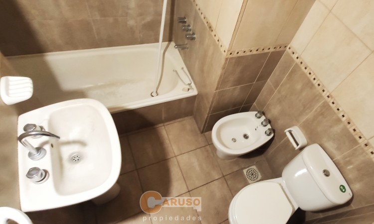 Duplex con 2 dormitorios en Barrio Arca