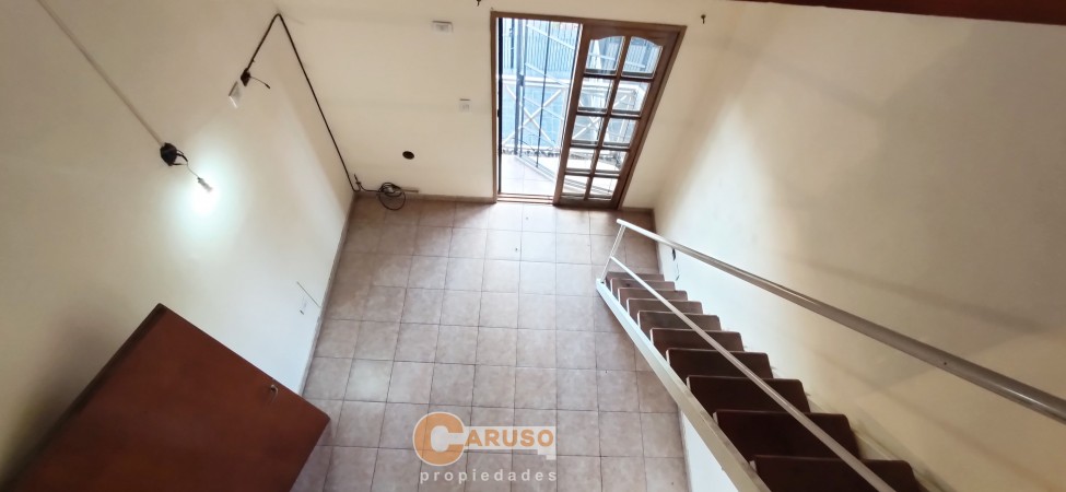 Duplex con 2 dormitorios en Barrio Arca