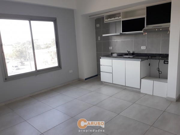 Departamento  de 1 dormitorio, en Paso del Rey centro