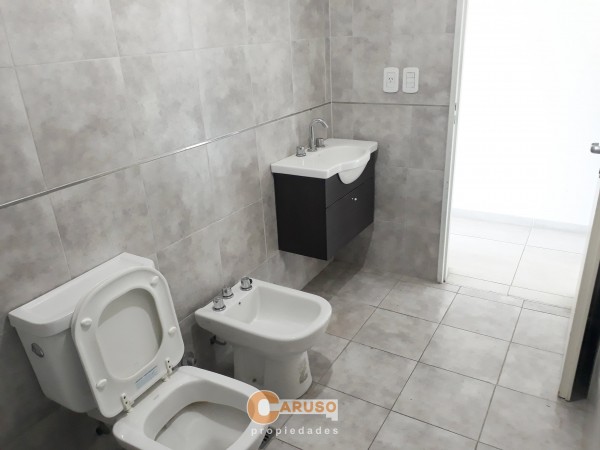 Departamento  de 1 dormitorio, en Paso del Rey centro