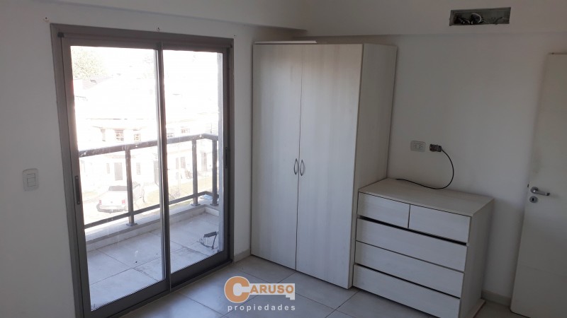 Departamento  de 1 dormitorio, en Paso del Rey centro