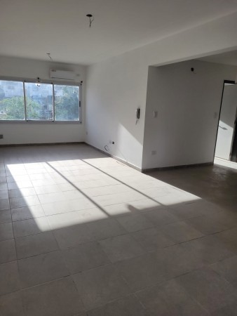 Dpto con una habitacion en Paso del Rey Centro