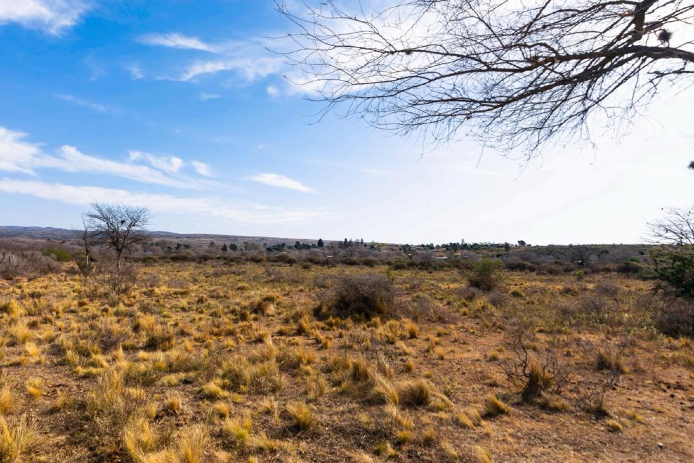 Lotes de 700 m2 en Villa Giardino