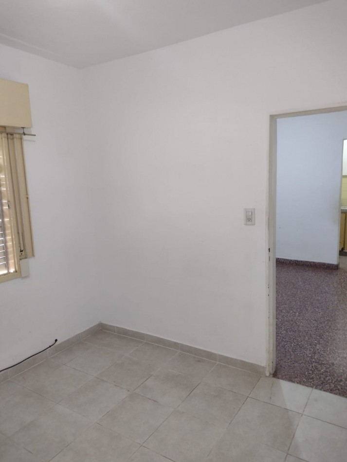 Departamento tres ambientes en Moreno