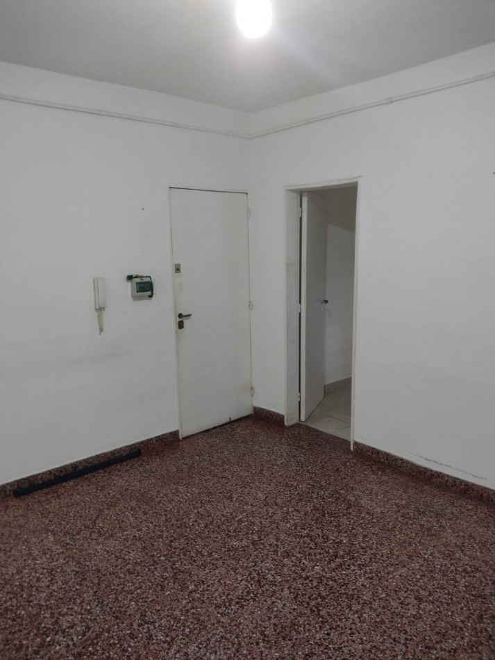Departamento tres ambientes en Moreno