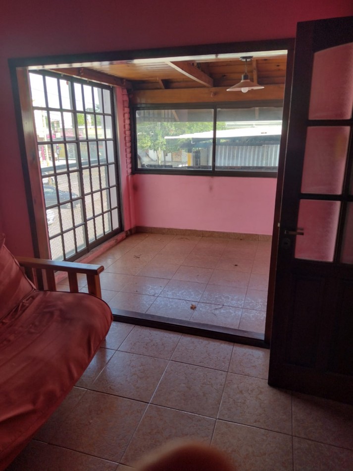 Departamento en primer piso en Paso del Rey