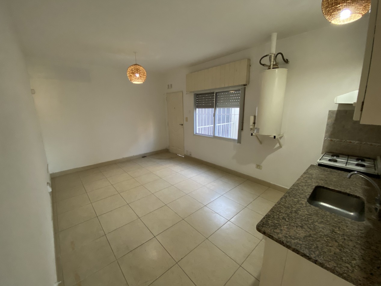 Departamento con una habitacion en Paso del Rey