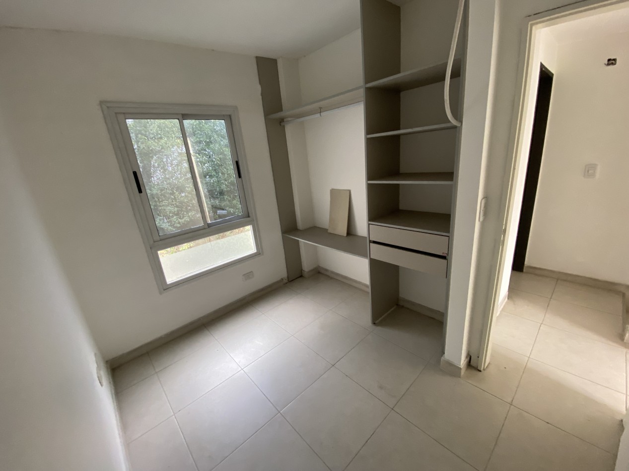 DUPLEX EN ZONA UNIVERSIDAD DE MORENO