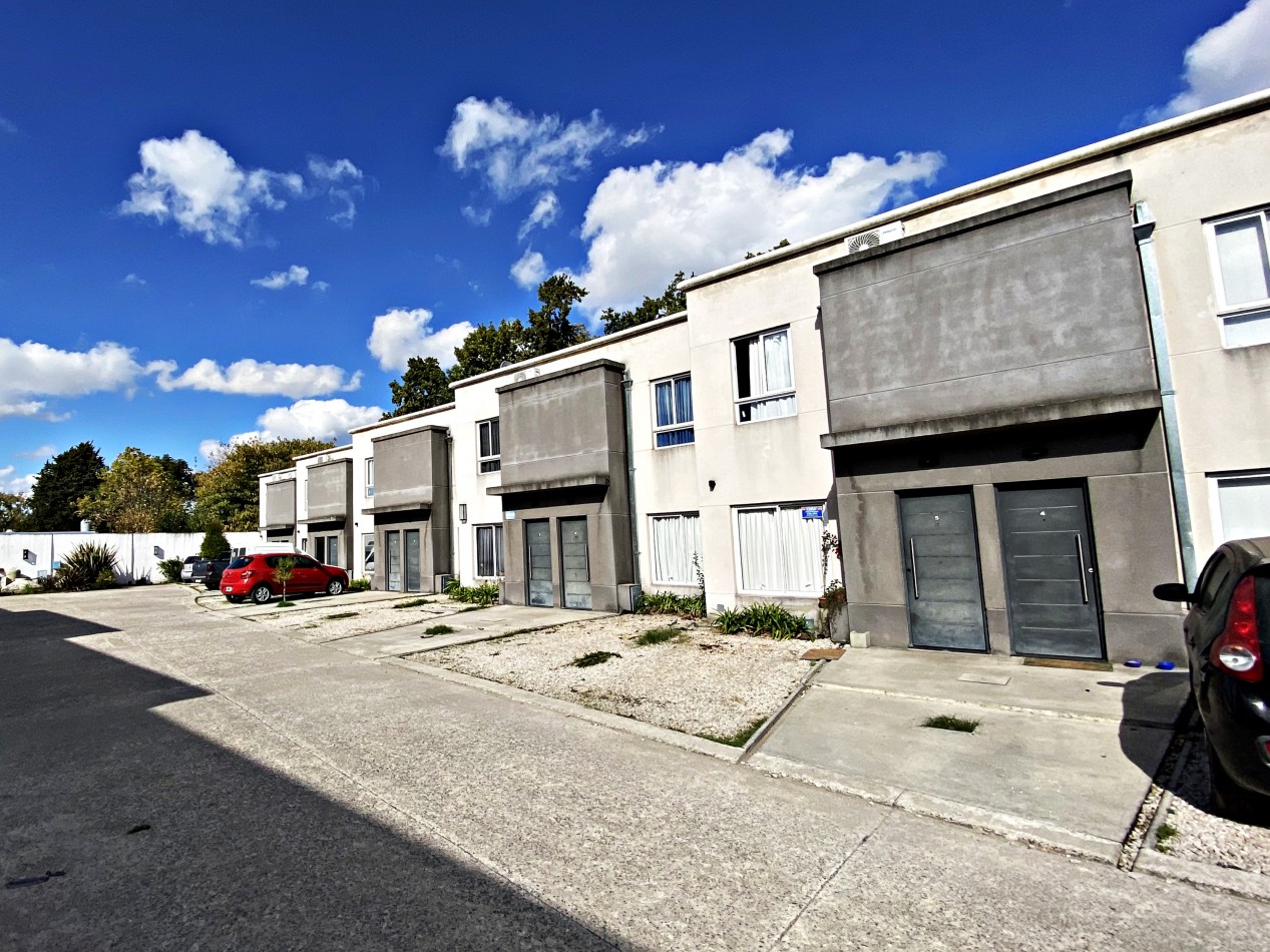 DUPLEX EN ZONA UNIVERSIDAD DE MORENO