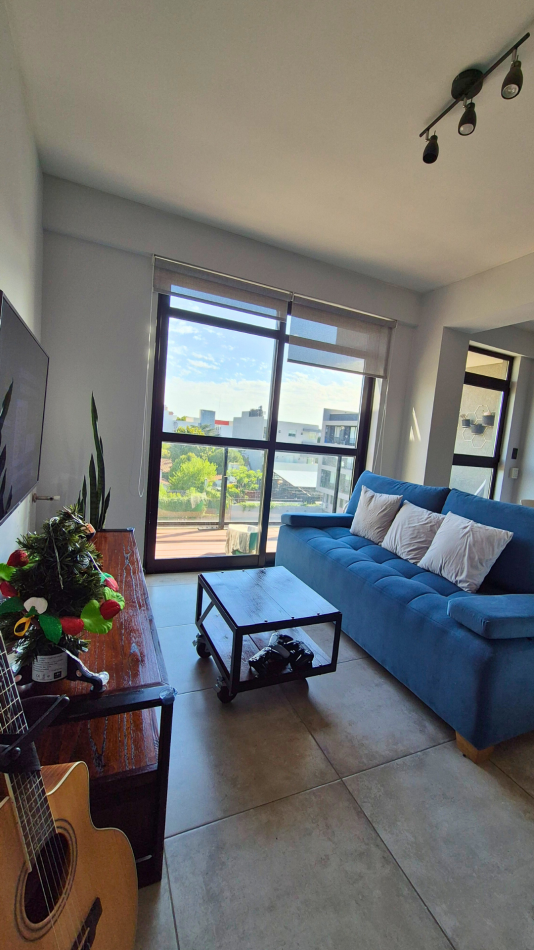 Moderno departamento s/Boulevard Evita | Pura Luz y Vistas | Cochera y SUM