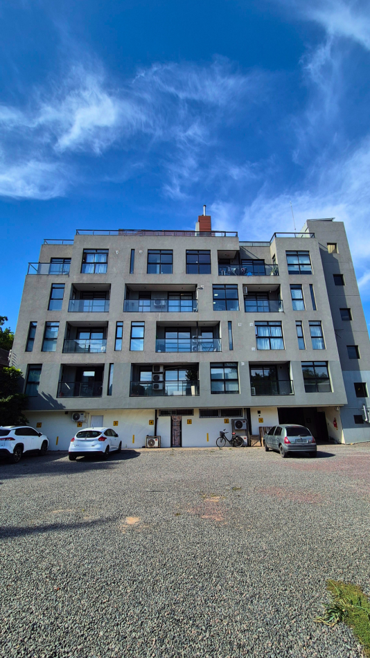 Moderno departamento s/Boulevard Evita | Pura Luz y Vistas | Cochera y SUM