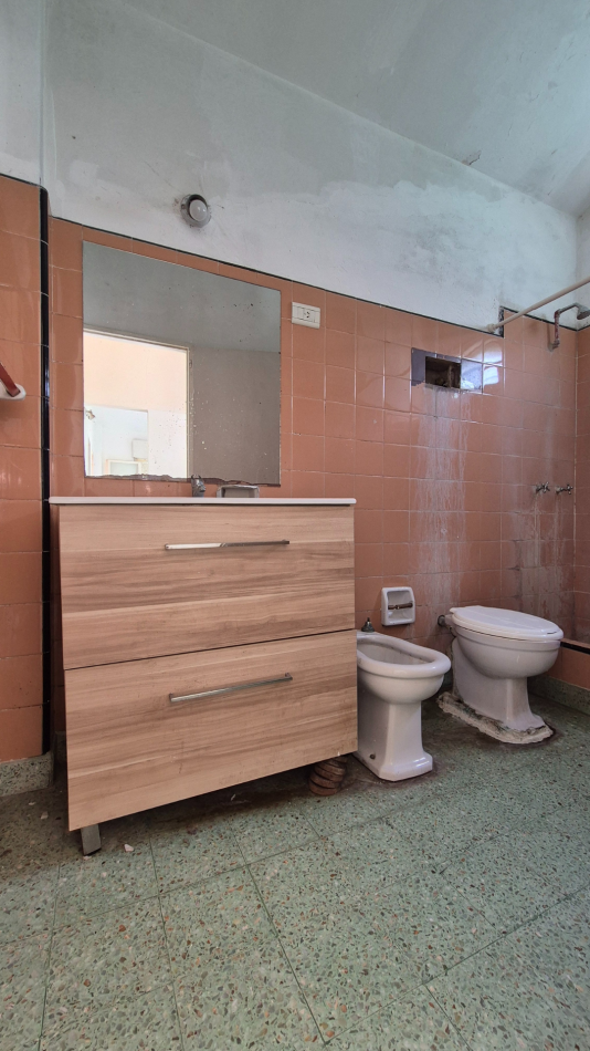 Alquiler Moreno | Casa 3 Ambientes | Patio, Parrilla y Garage | Excelente Ubicacion