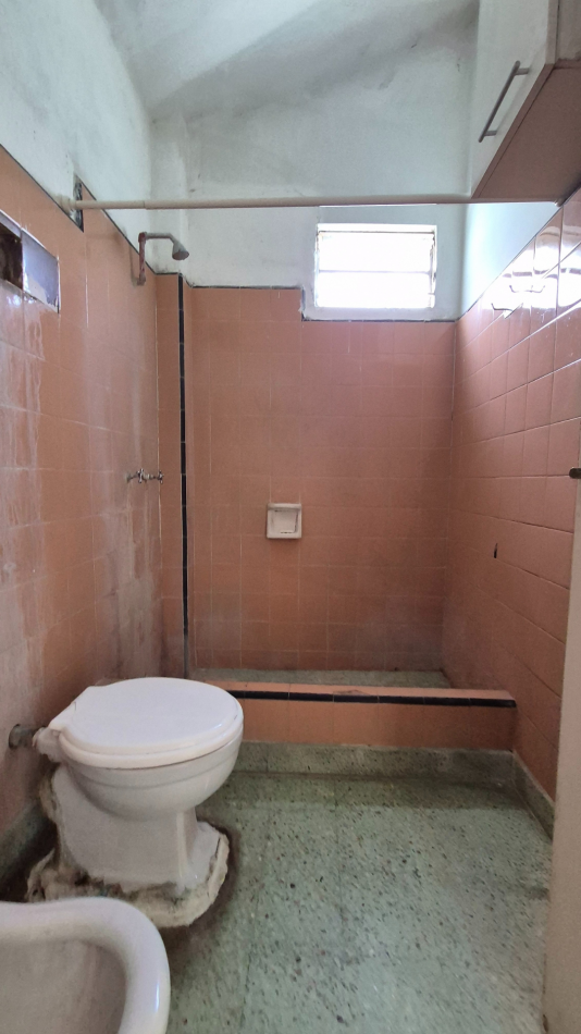 Alquiler Moreno | Casa 3 Ambientes | Patio, Parrilla y Garage | Excelente Ubicacion