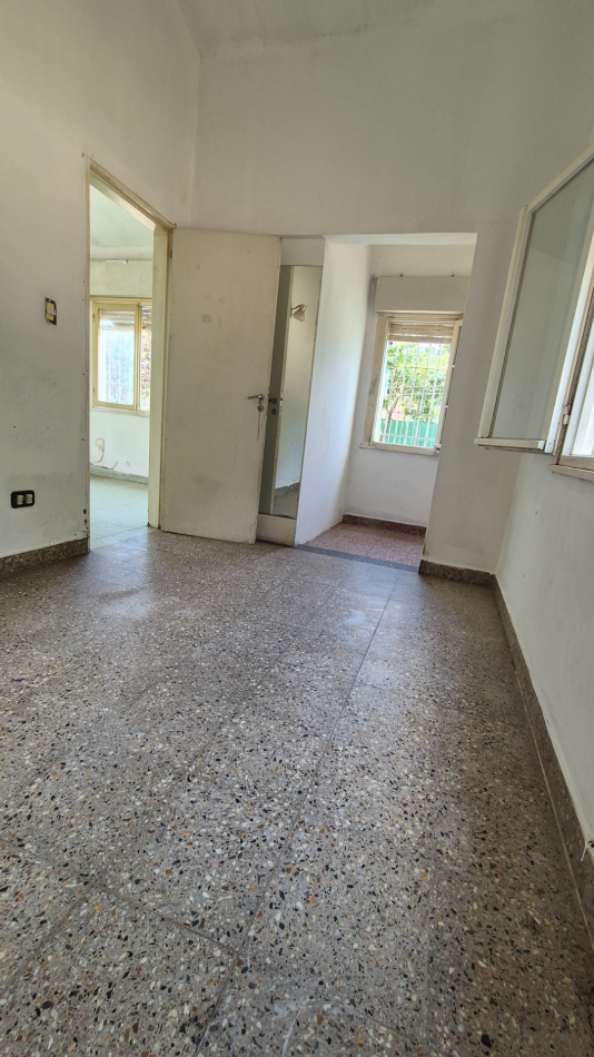 Alquiler Moreno | Casa 3 Ambientes | Patio, Parrilla y Garage | Excelente Ubicacion