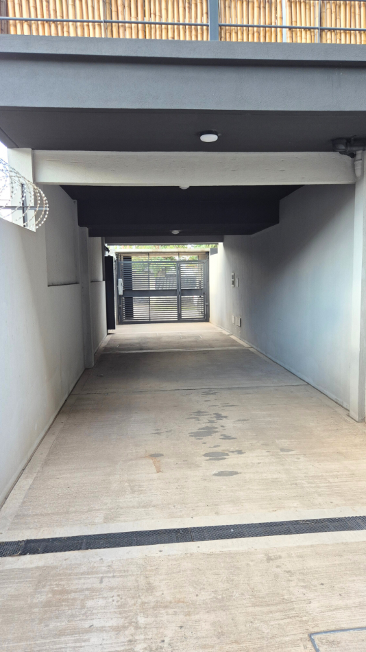 Alquiler DEPARTAMENTO A ESTRENAR CON BALCON EN EL CENTRO DE PASO DEL REY - SIN EXPENSAS.