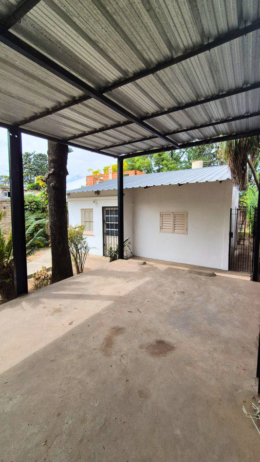 Oportunidad Inversores: Casa a Refaccionar sobre Lote de 10x30 | Barrio La Quebrada
