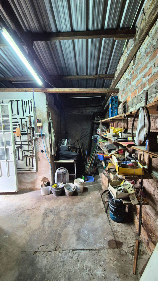 Oportunidad Inversores: Casa a Refaccionar sobre Lote de 10x30 | Barrio La Quebrada