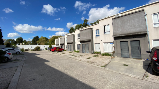 DUPLEX EN ZONA UNIVERSIDAD DE MORENO