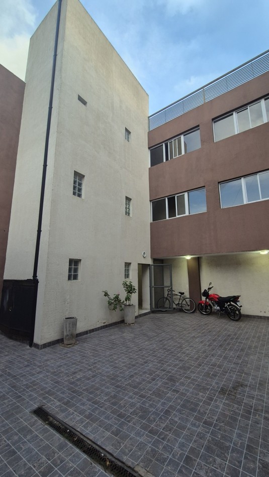 Venta Departamento 2 Ambientes en Paso del Rey Centro | Inmejorable ubicacion