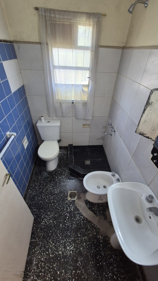 Venta Casa 3 Ambientes sobre Gran Lote 10x42 Moreno / PDR