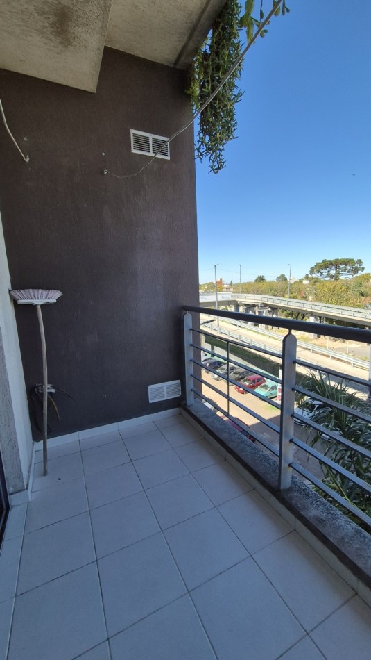 Alquiler Departamento 2 Ambientes en Moreno Centro | A metros de Estacion