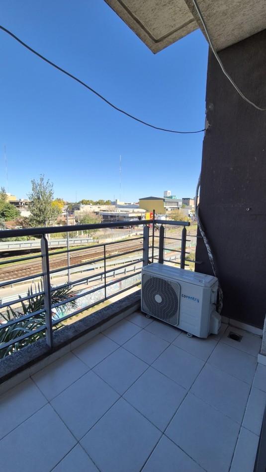 Alquiler Departamento 2 Ambientes en Moreno Centro | A metros de Estacion