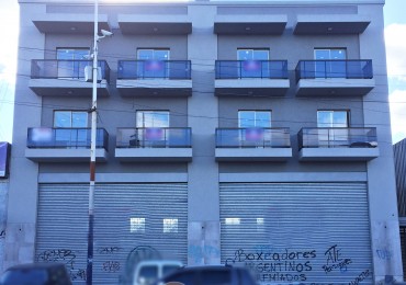Departamentos con un dormitorio en Paso del Rey centro, frente al Banco Provincia