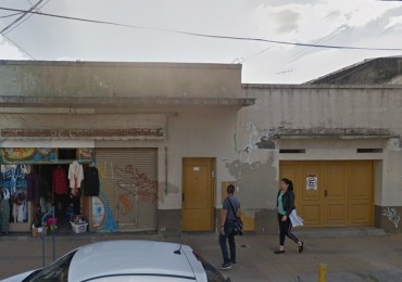 Locales en Paso del Rey centro
